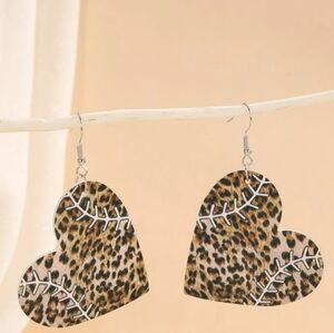 🎉🎉***CLEARANCE***🎉🎉 Leopard baseball softball earrings